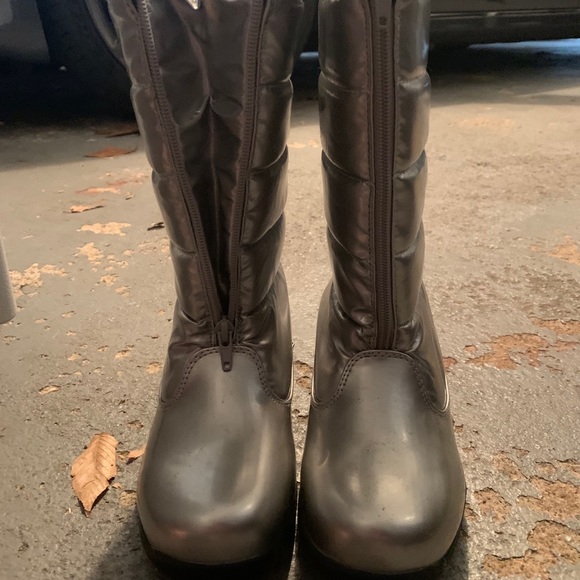 Girls Tundra Snow boots - Picture 2 of 4